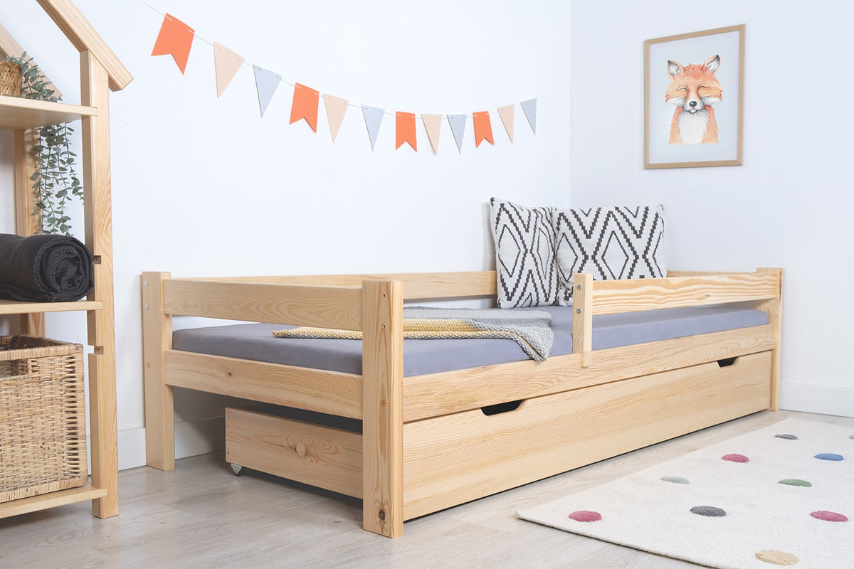 Letto a capanna per bambini 90x190 cm in pino naturale, compresa la Tobias