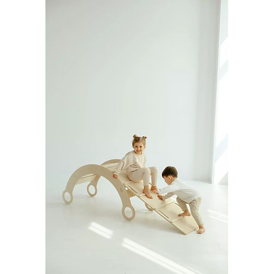 Altalena Montessori in legno con scivolo/scala L - naturale