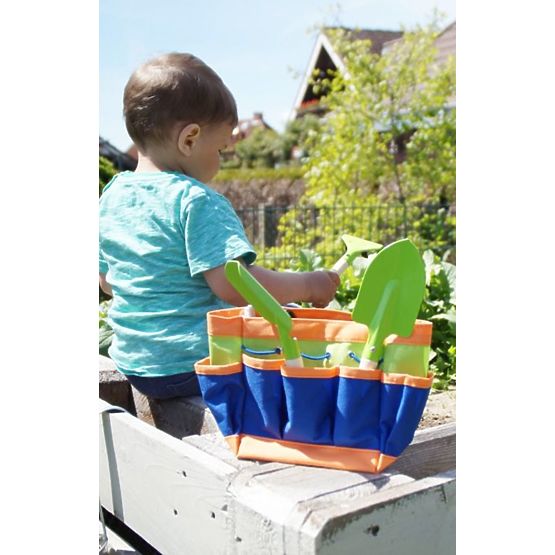 Attrezzi da giardinaggio in una borsa