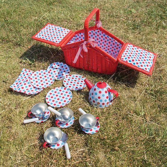 Bigjigs Toys Set da tè a pois nel cesto da picnic