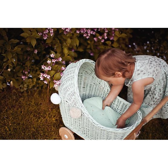 Carrozzina in vimini per bambole Lila - menta