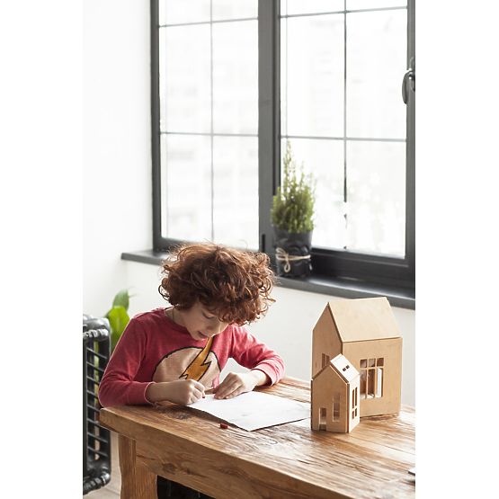 Magnetica casa Montessori in legno - naturale