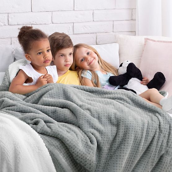 Coperta SHLEEPY colore grigio con motivo jacquard stile classico 220x240