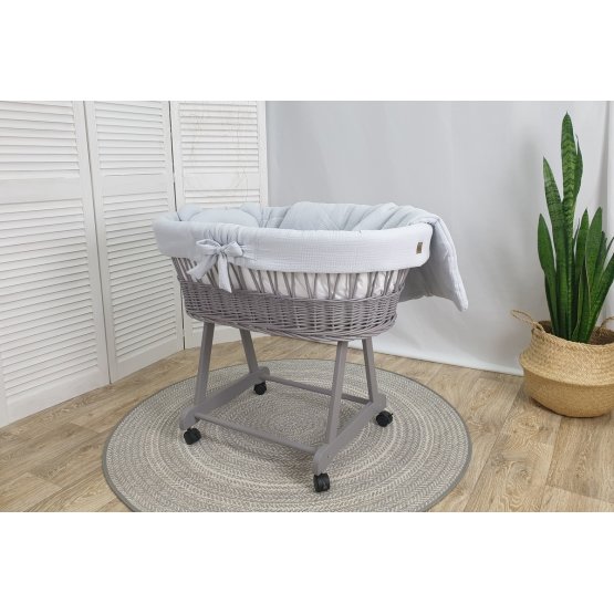 Lettino in vimini con attrezzatura per il bambino - grigio