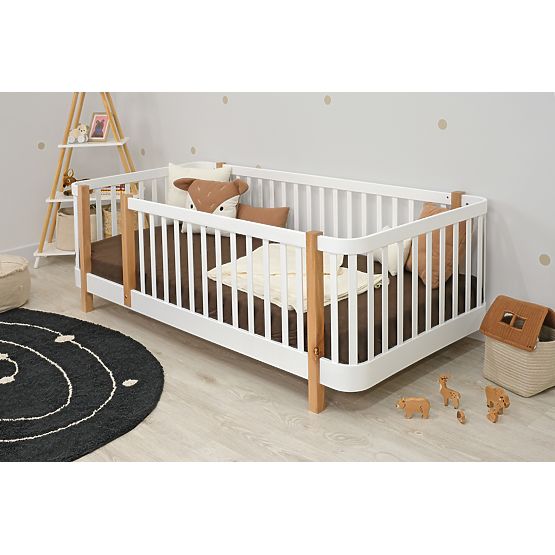 Letto Montessori per bambini in faggio Kate - bianco