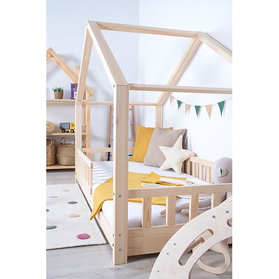 Letto a casetta con barriera Leola Hip - naturale