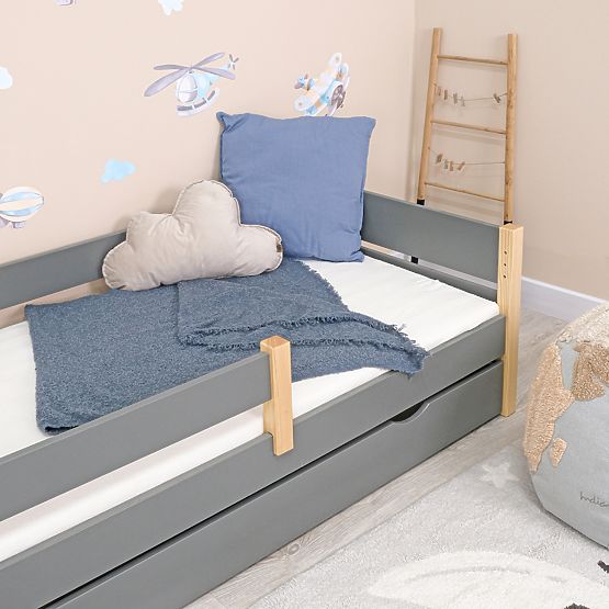 Letto per bambini in legno Scandie con barriera - grigio