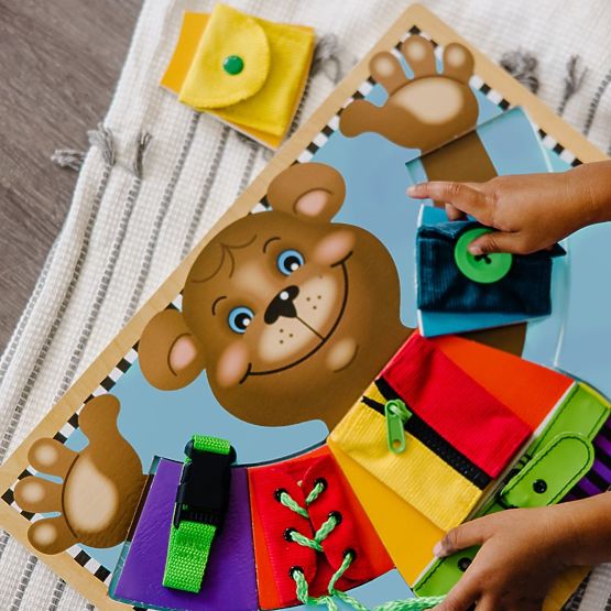 Melissa and Doug - Tavola motoria Vesti l'orsetto