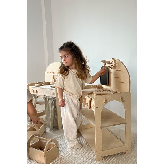Officina in legno per bambini