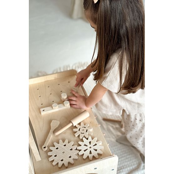 Officina in legno per bambini