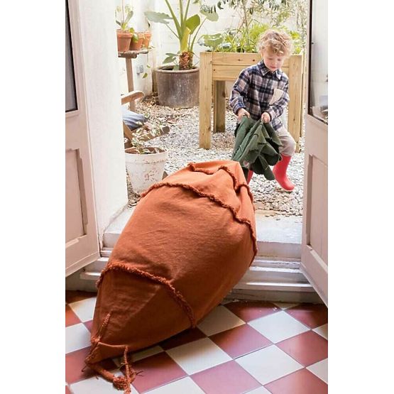 Poltrona a sacco carota - Lorena Canals