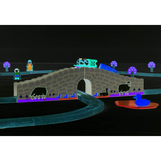 Ponte Bigjigs Rail Farm con tunnel