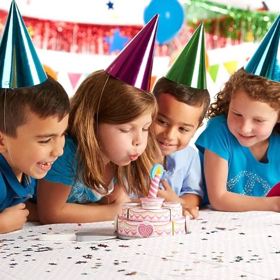 Torta di compleanno a due piani