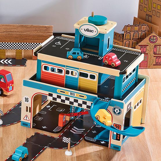 Vilac Garage in Legno Vintage Vilacity