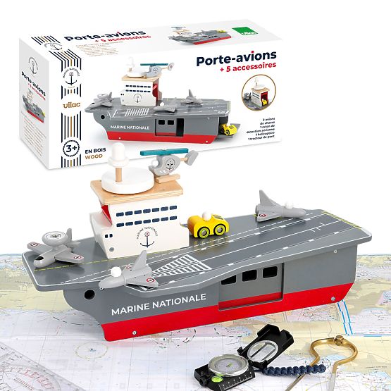 Vilac Portaerei in legno con accessori