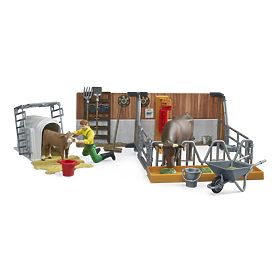 Bruder Stalla per bovini con figurine e accessori, Bruder