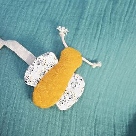Doudou Jolijou Bambola Pollen e ape 25 cm, Doudou Jolijou Paris
