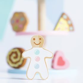 Le Toy Van Alzata a tre piani con dolcetti, Le Toy Van