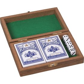 Scatola da gioco con carte e dadi