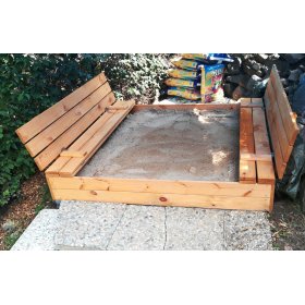 Sabbiera chiudibile con panchine 140 x 140 - impregnata